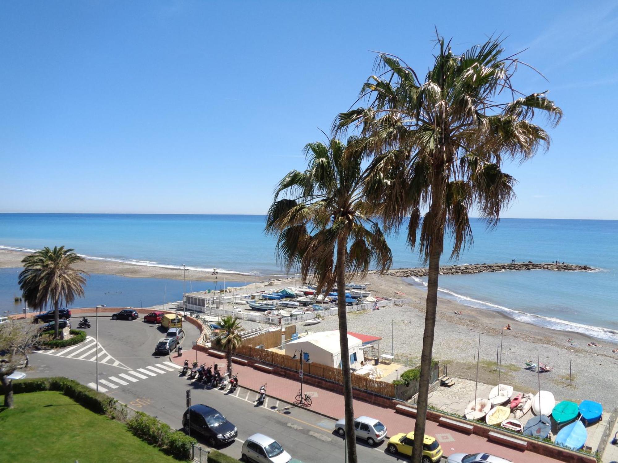 Appartamento Sul Mare Massasso Ventimiglia Exterior foto